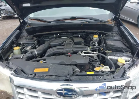 2012 Subaru Forester 2.5X Premium z USA, uszkodzony, nr VIN JF2SHADCXCH427432